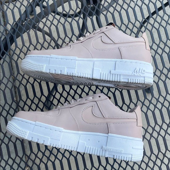 Nike AF1 pixel particle biege - Picture 9 of 9